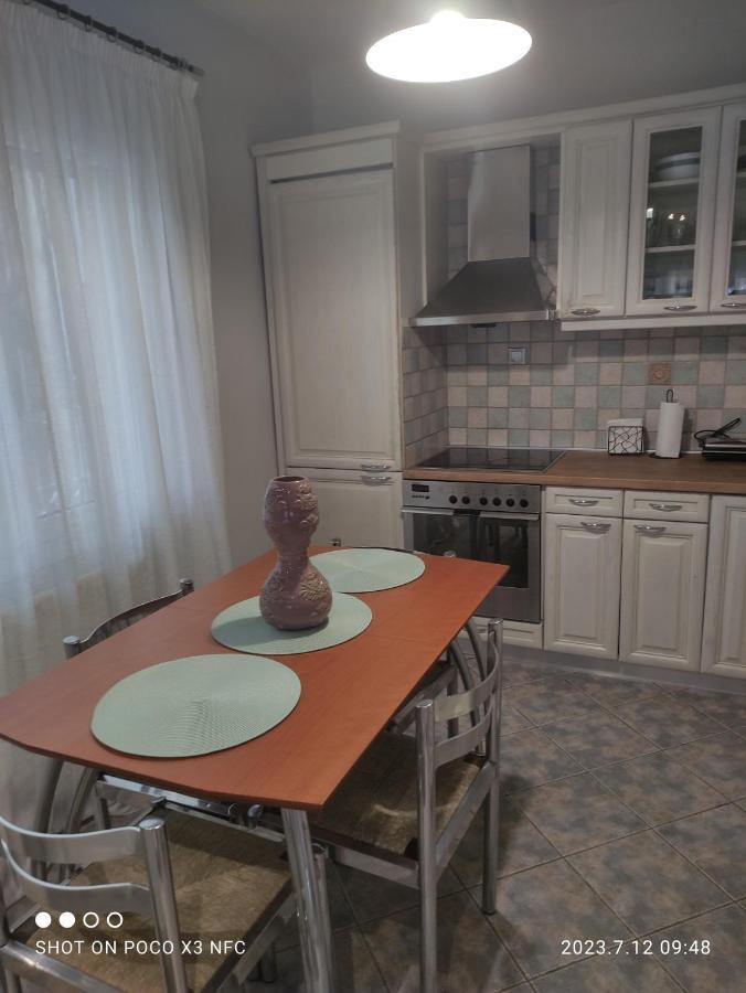 Garden House Villa ปาเลออน ซิฟลิคิออน ภายนอก รูปภาพ